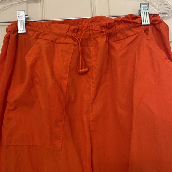 Orange cargo windbreaker pants - Picture 3 of 7